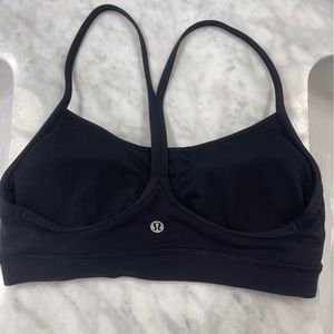 Lululemon sports bra black size 6
